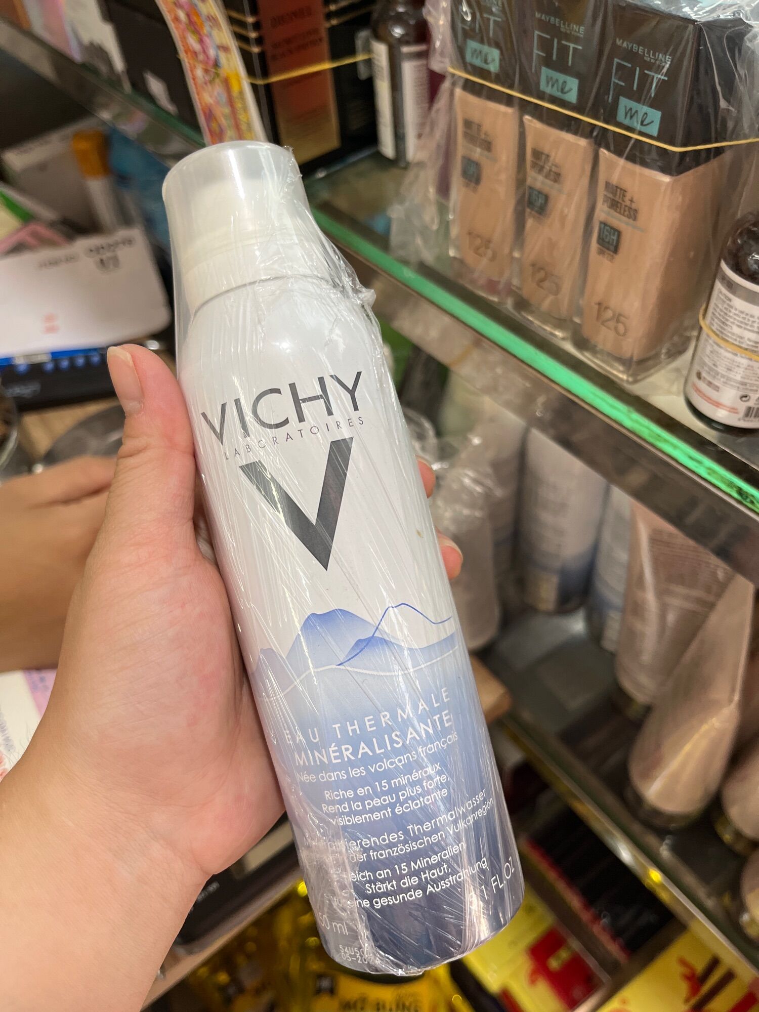 Xịt khoáng Vichy 150ml