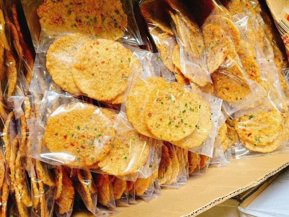 10 bịch cơm cháy mắm hành