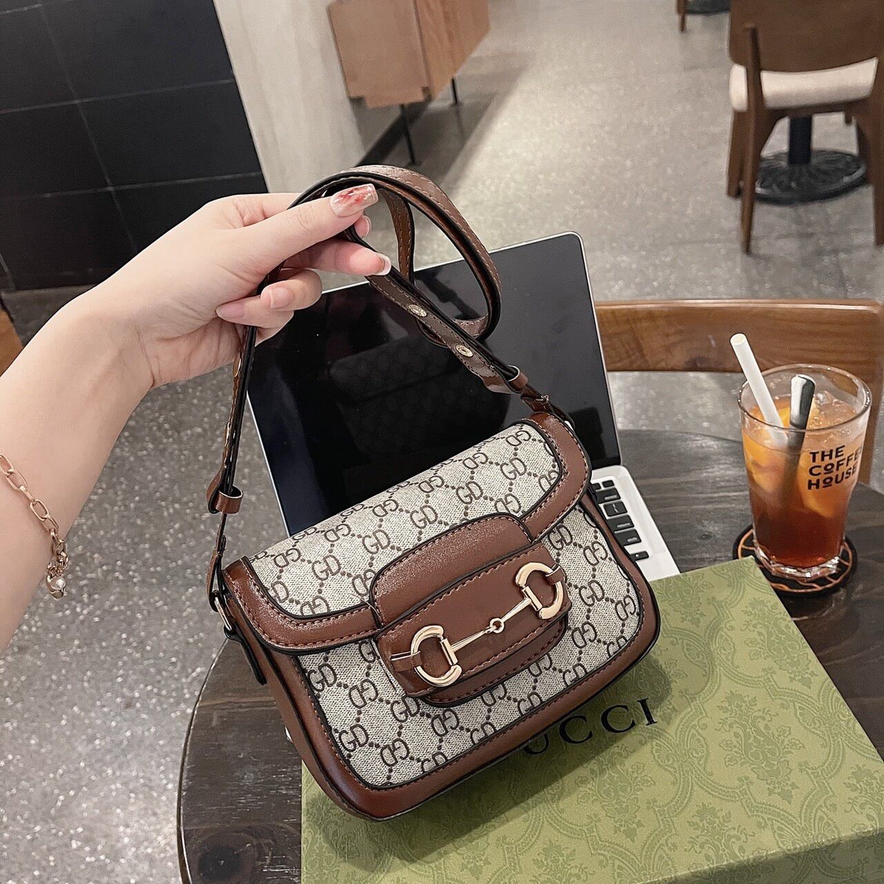 Túi xách nữ Đeo chéo hồ hà size 19cm