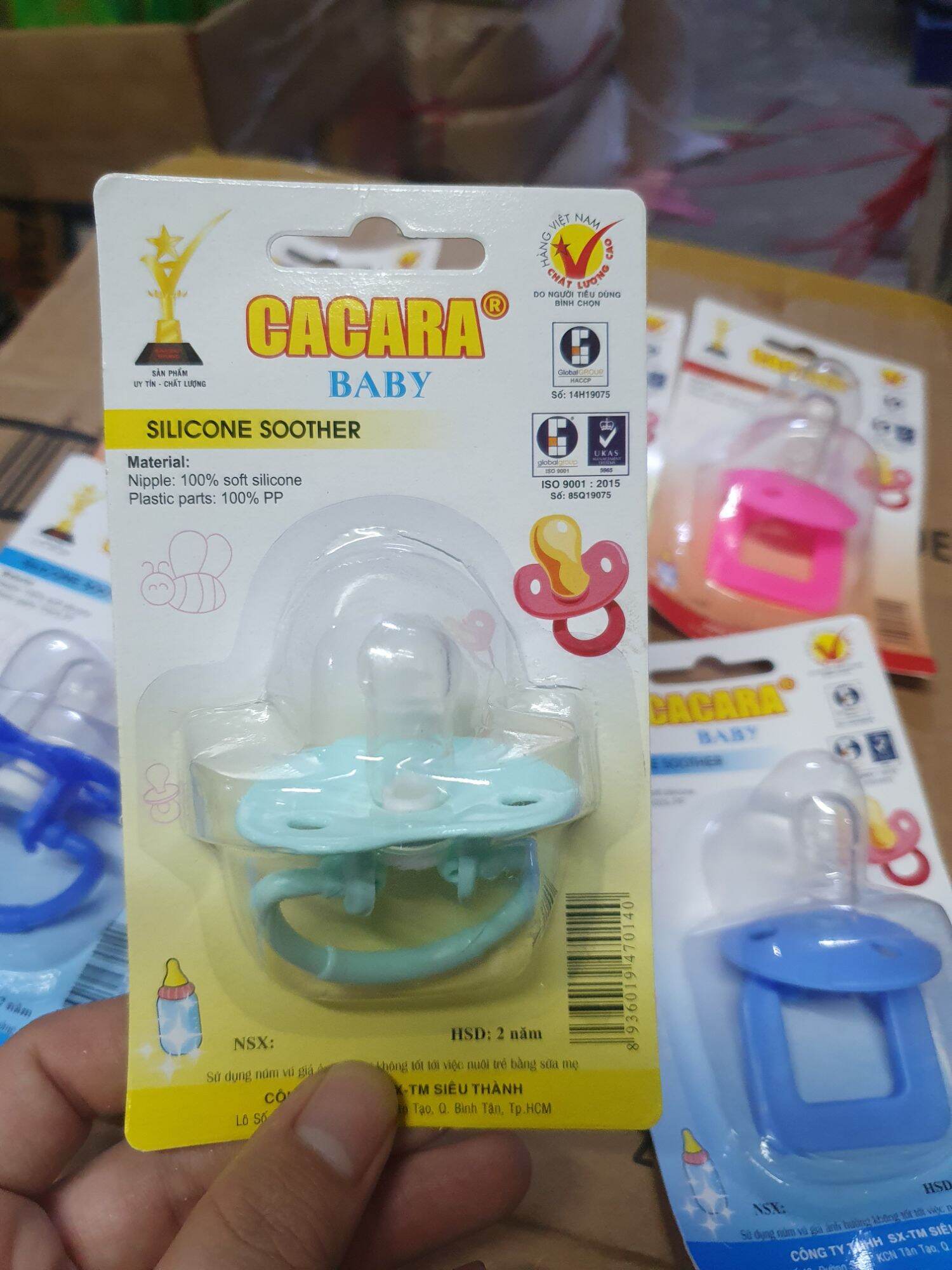Ty ngậm CACARA Baby cho bé
