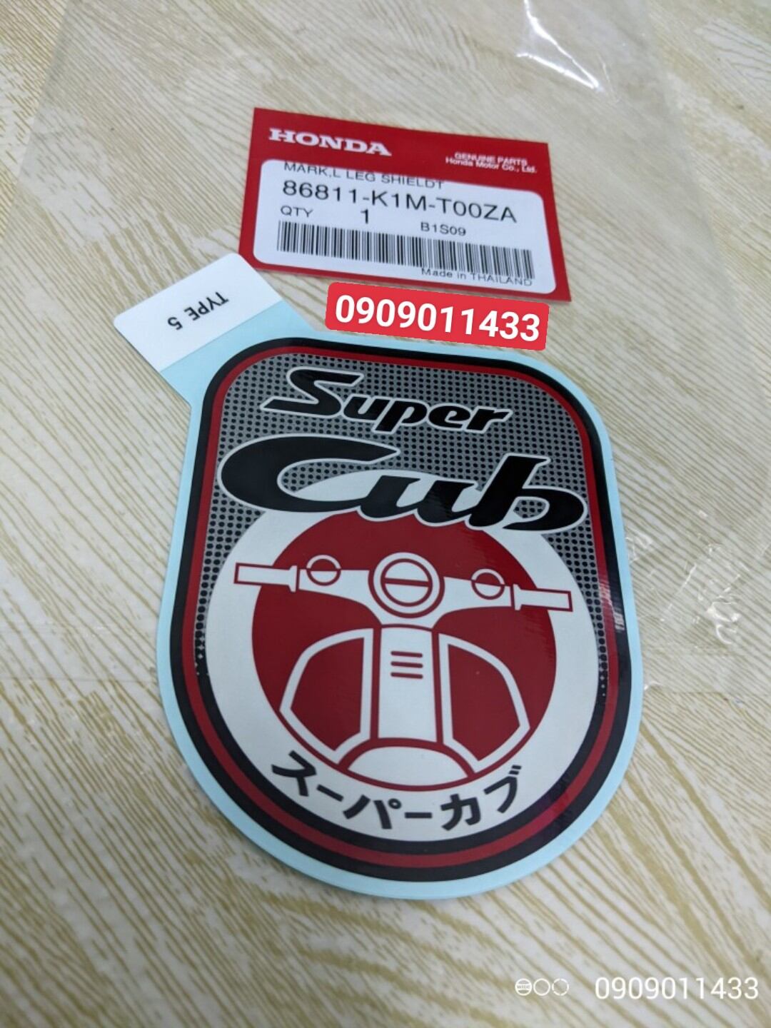 Tem logo bửng cho xe Super Cub 2021