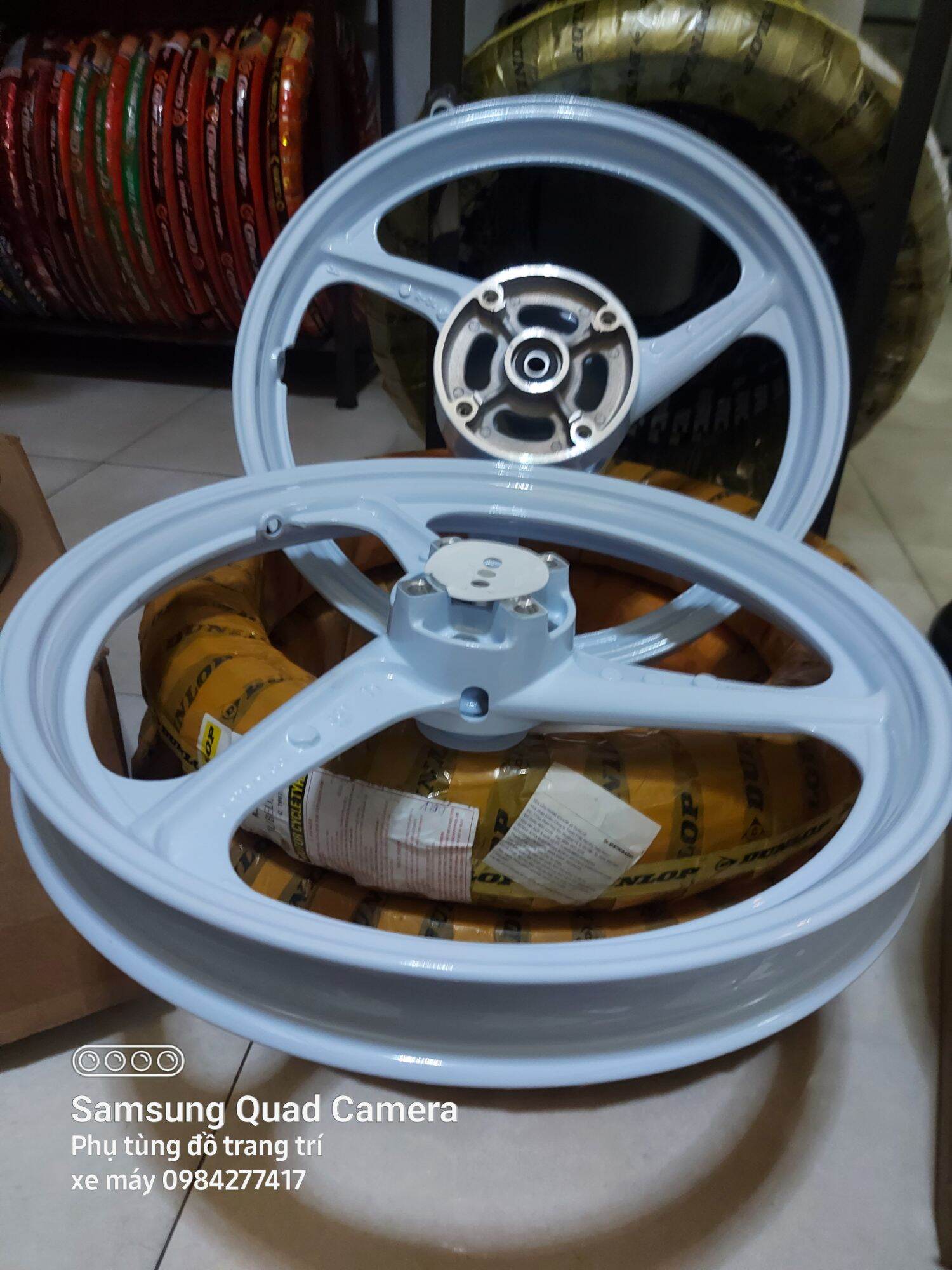 Mâm 3 đao winner màu trắng