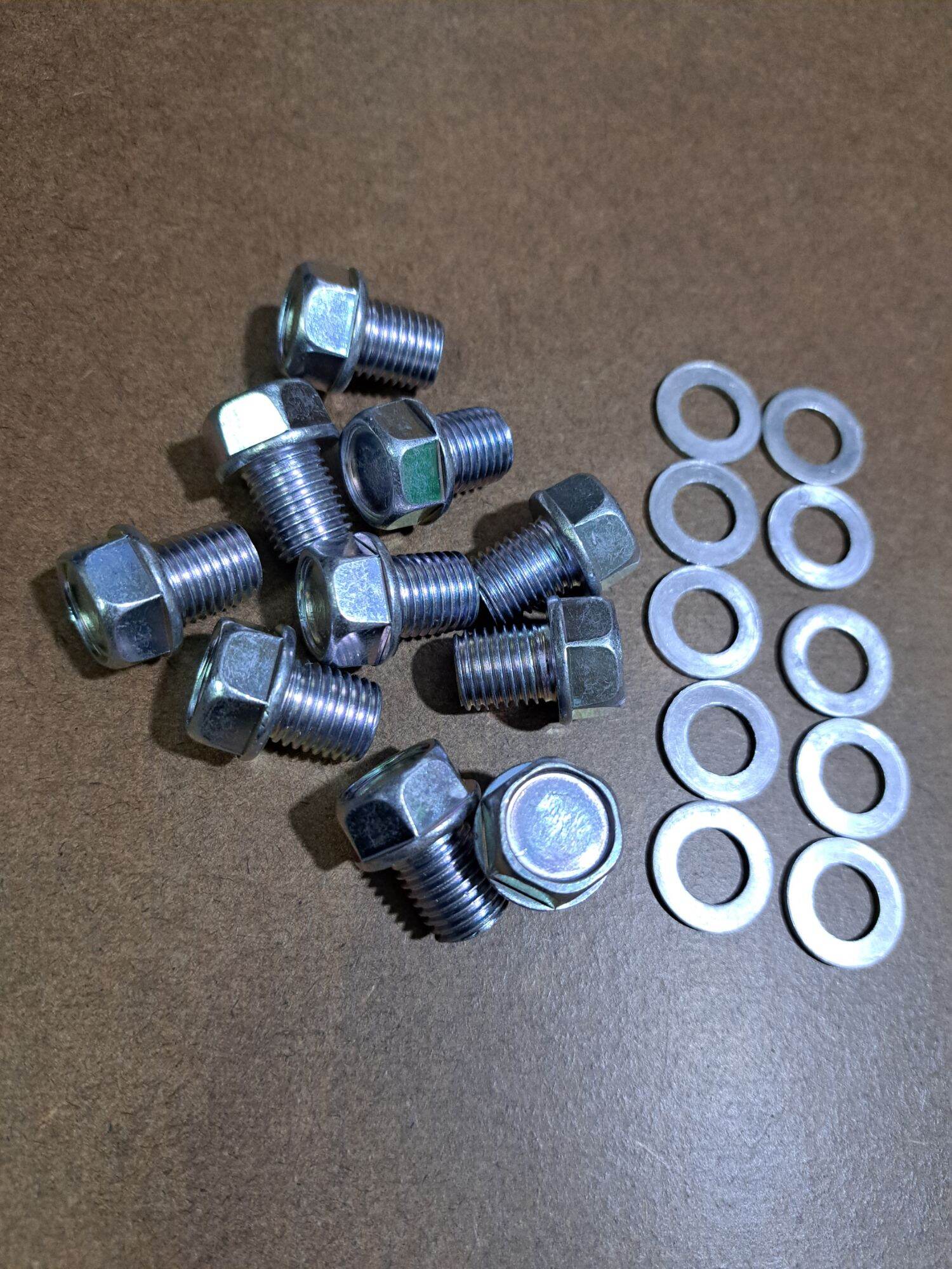 Bộ ta rô cấy ốc xả nhớt xe máy loại 13 mm