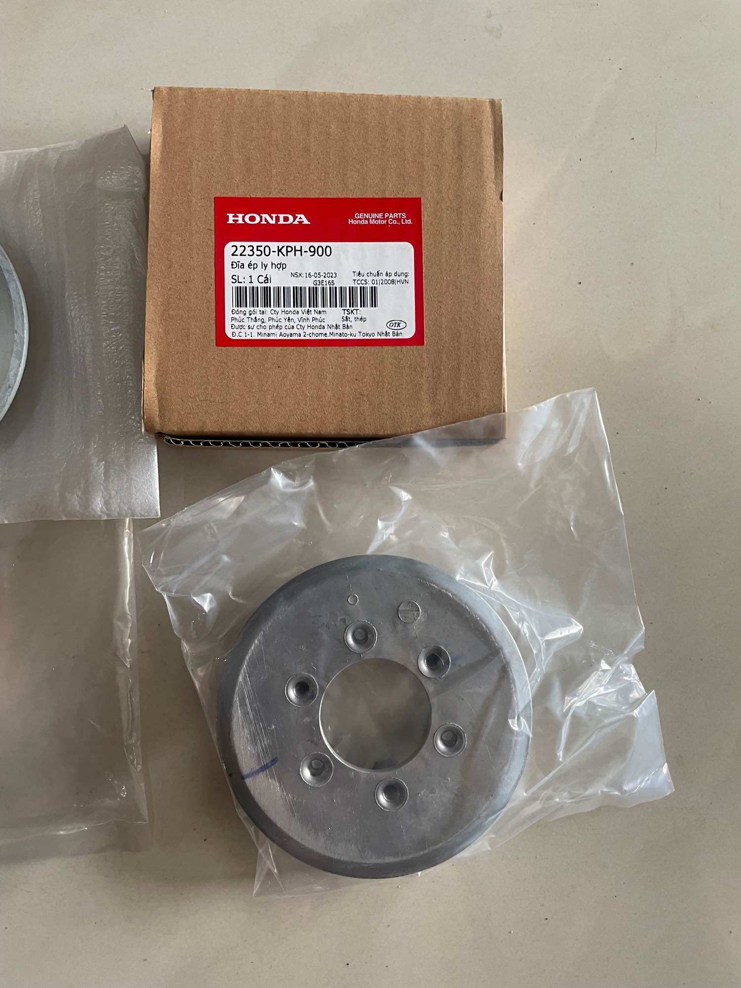 Cặp đế nhôm nồi Future 125 zin honda