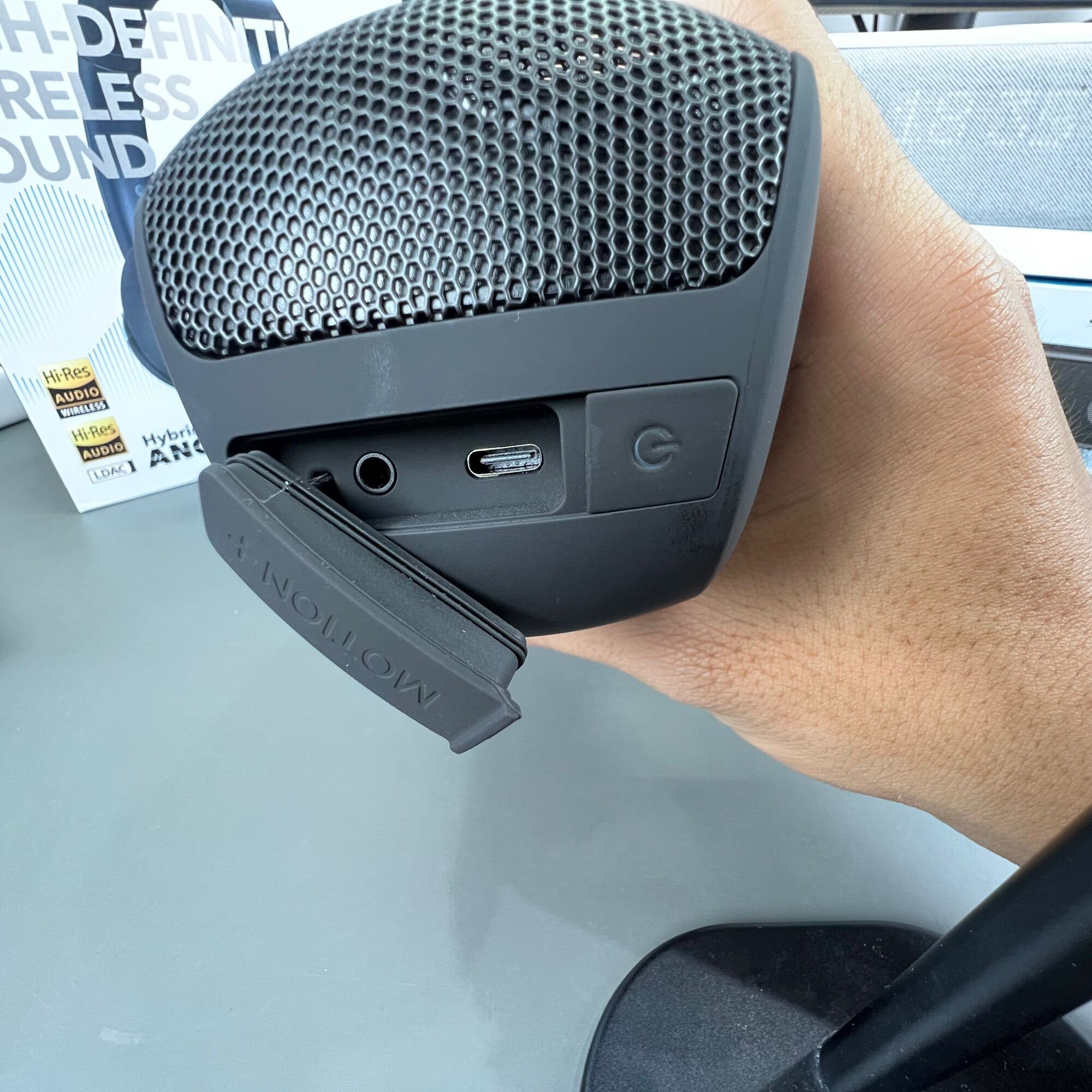 Loa Bluetooth không dây Anker Soundcore Motion+ (Motion Plus) - A3116 30w, chống nước, loa to