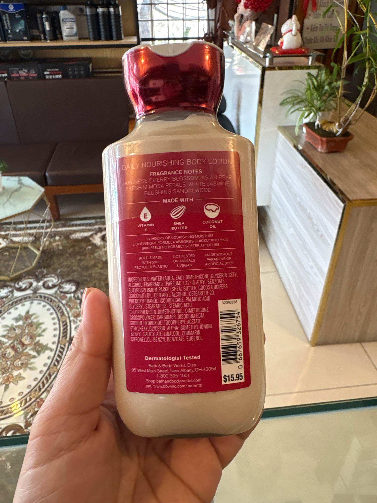 Sữa dưỡng thể Bath & body works 236ml