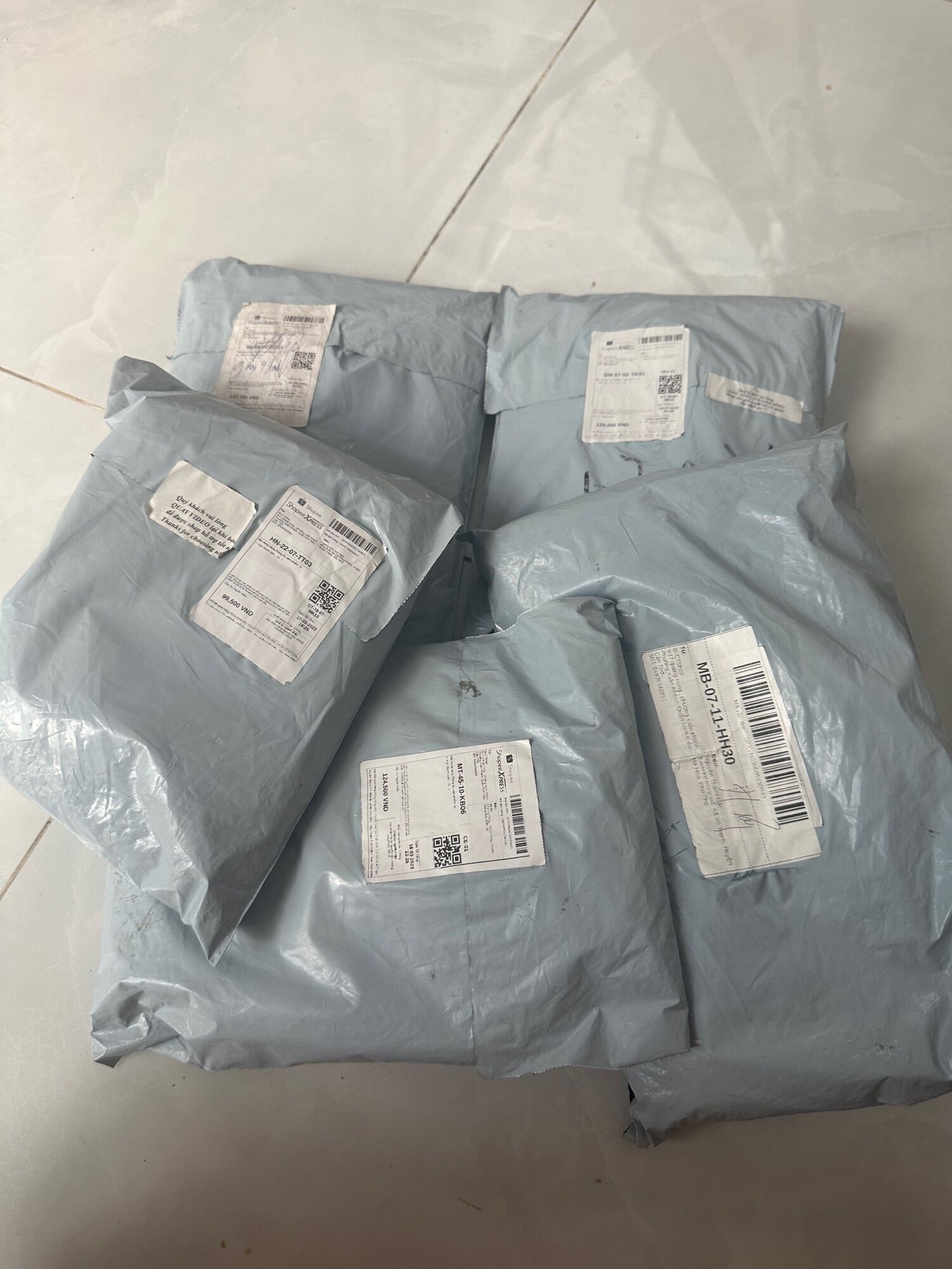 Túi Quà Bí Mật 100k