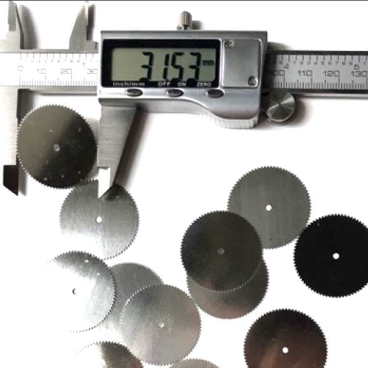 Đĩa cưa 32mm lỗ đĩa vít 2mm