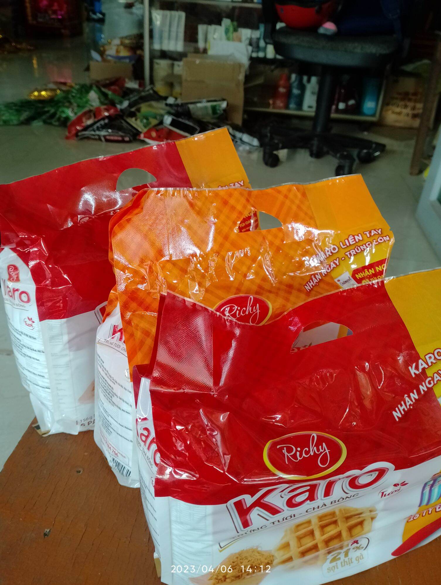 Combo 3 bịch bánh Karo