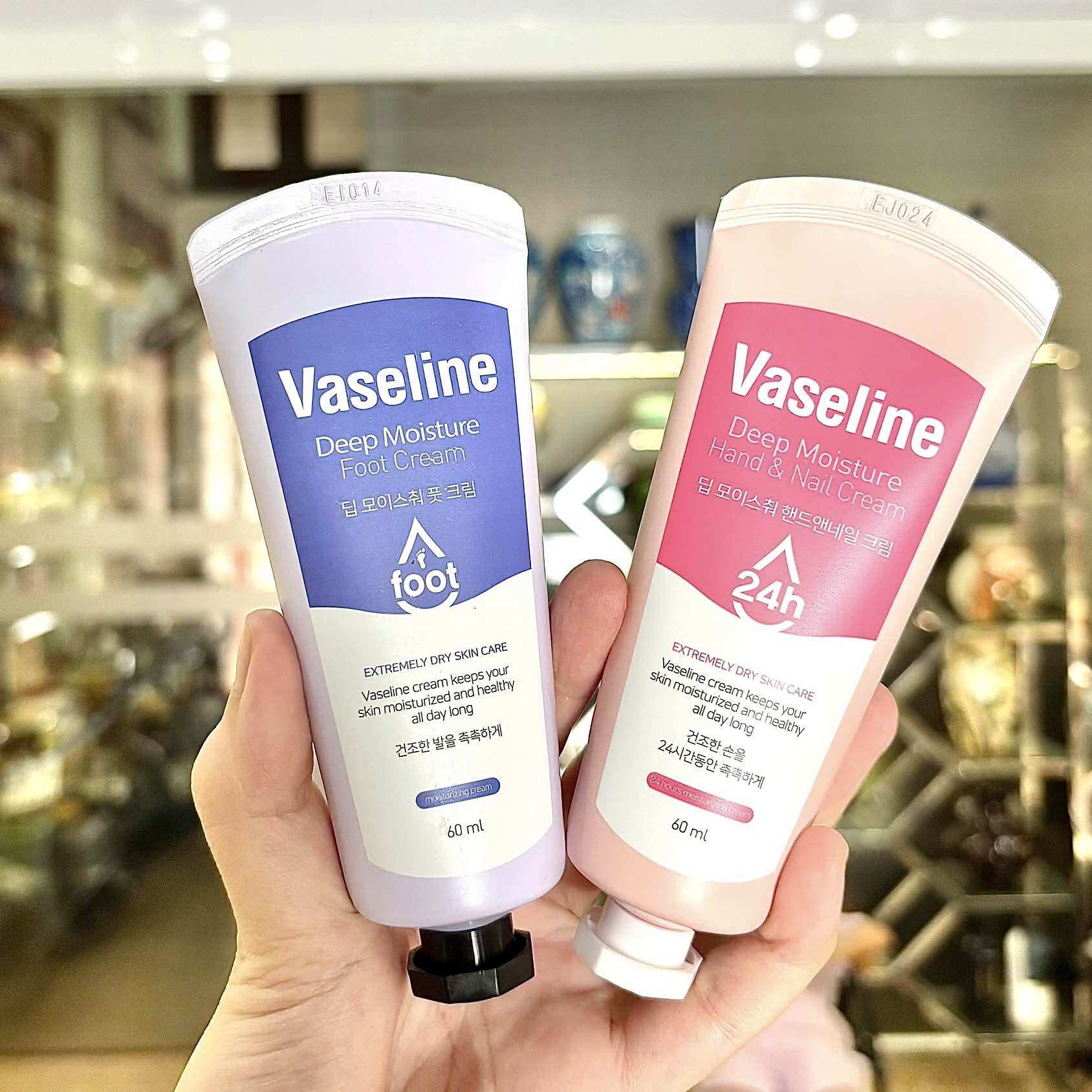 (Combo chính hãng) Kem dưỡng da tay & chân Vaseline 60ml