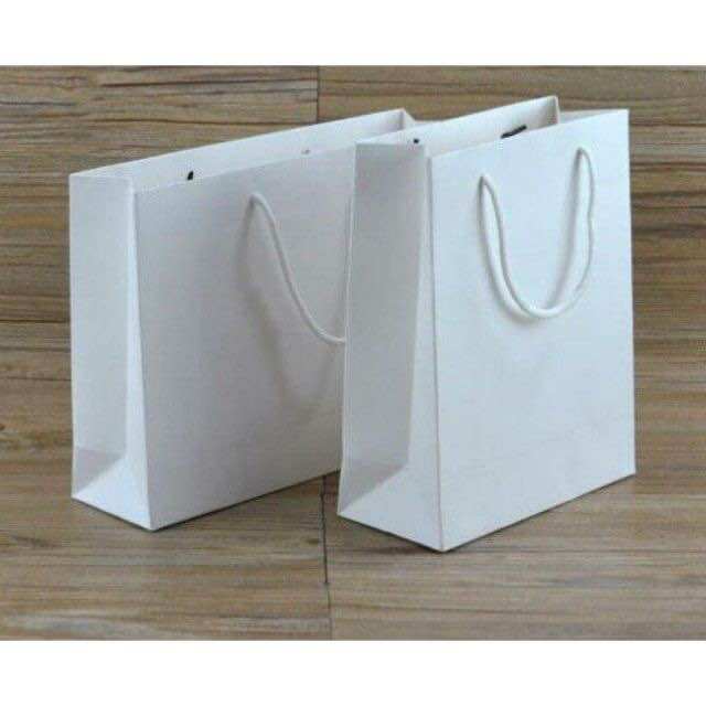 Túi giấy trắng combo 100c kt: 19 x 24 x 8