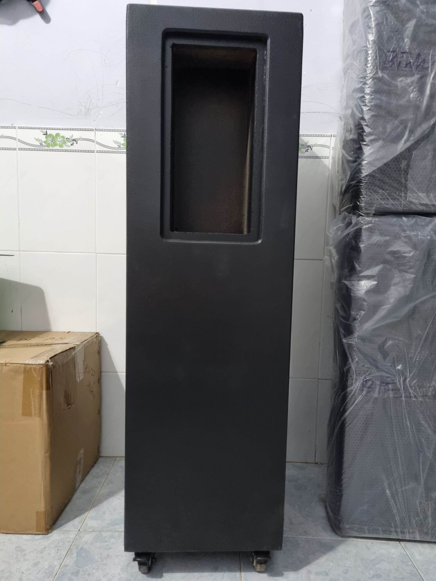Thùng  loa kéo  4 tấc  đôi  đứng
