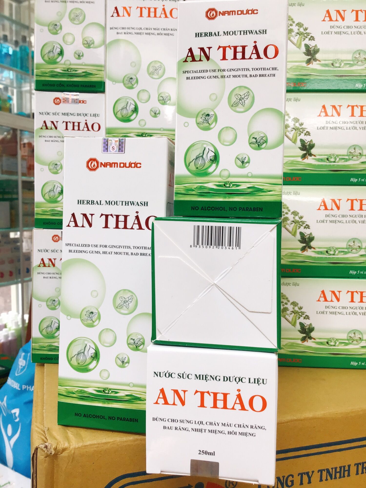 [HCM]Nước súc miệng thảo dược AN THẢO chai 250ml