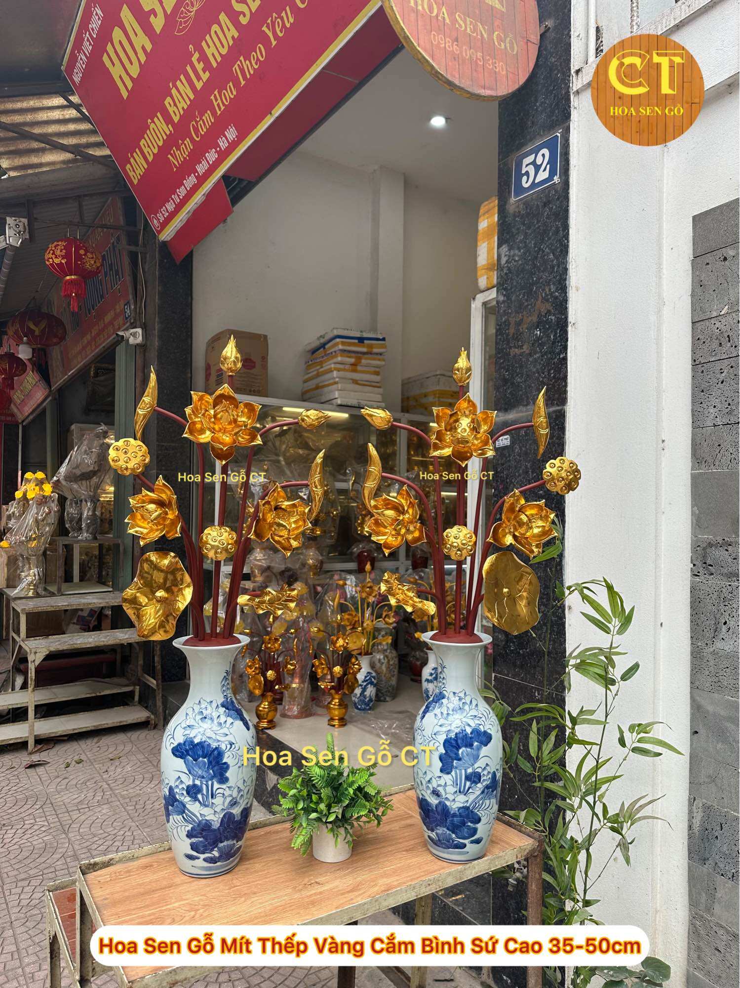 Hoa Sen Gỗ Mít Sơn Thếp Vàng Cỡ Trung, Cắm Bình Sứ Cao 35-50cm