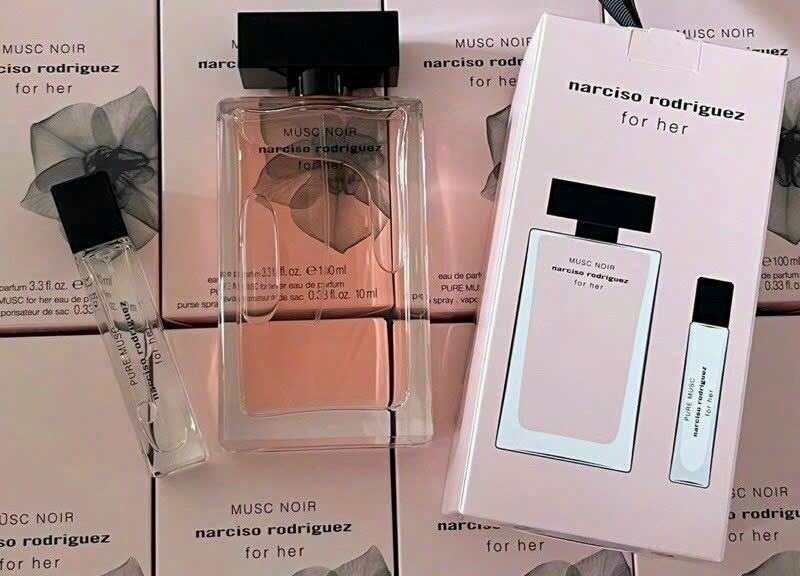 Set Nước Hoa Nữ 2 Món Narciso Rodriguez Musc Noir EDP 100ml + Narciso Rodriguez Pure Musc EDP Mini 10ml