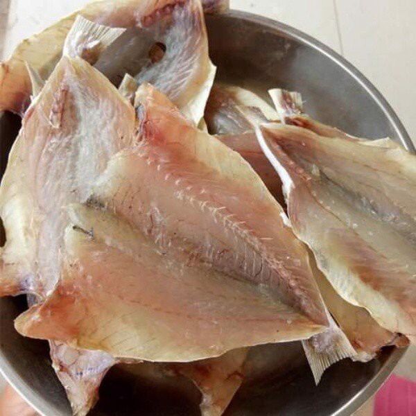 Khô cá đù 1 nắng xẻ 1kg (giao tphcm) size 10-15 con