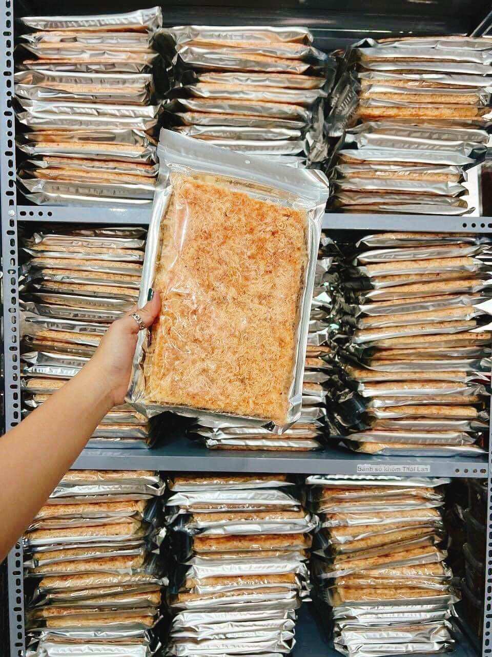 Cơm cháy Tiến Vua chà bông ngon siêu giòn
