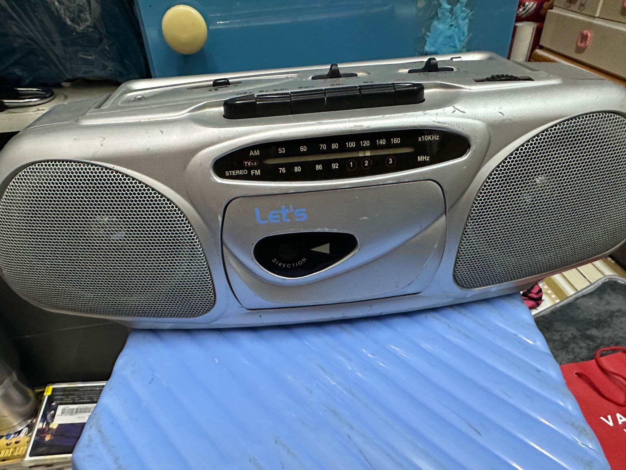 Đài radio và cassetle nội địa nhật