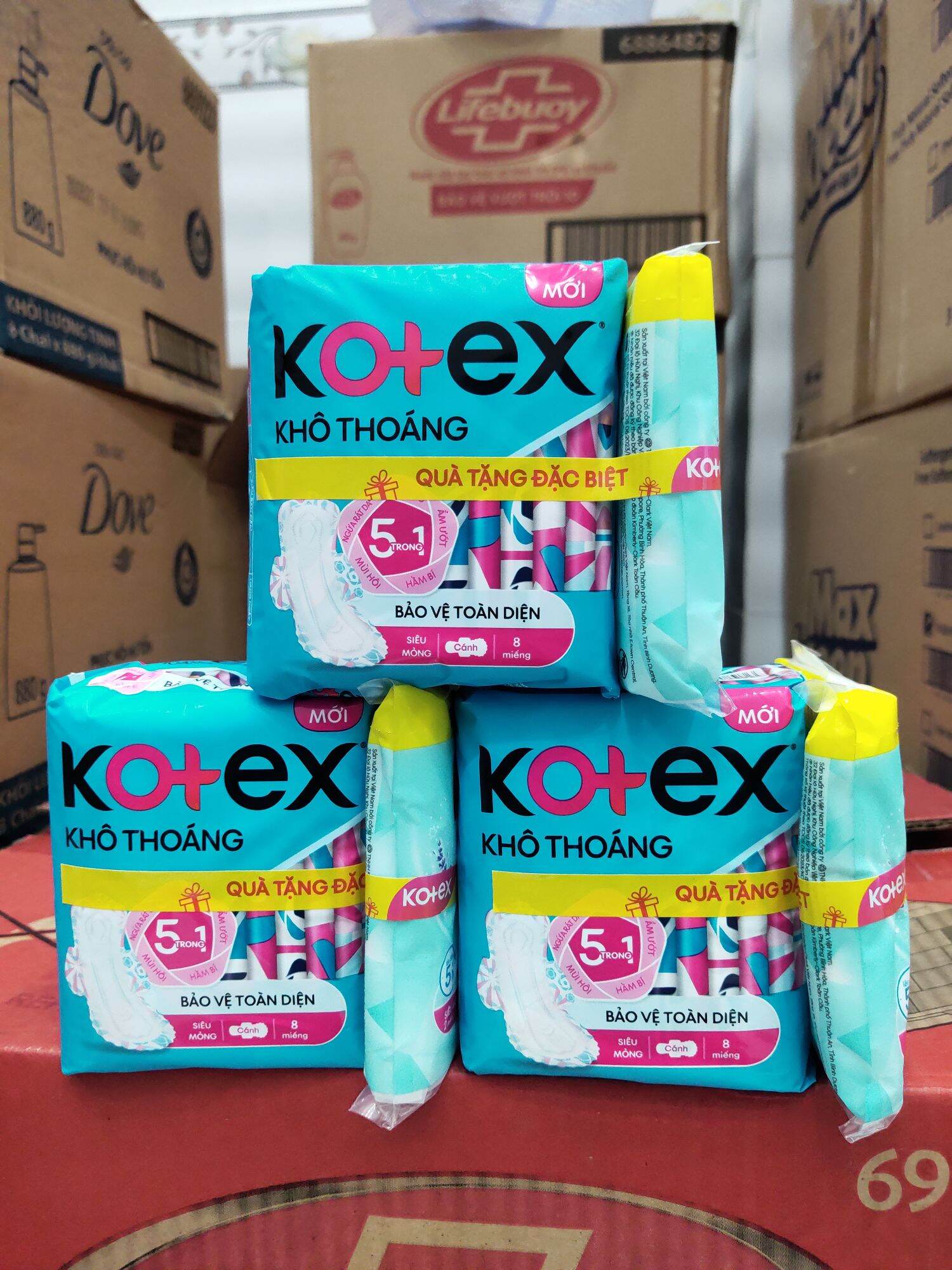 Băng vệ sinh Kotex mỏng cánh 8 miếng