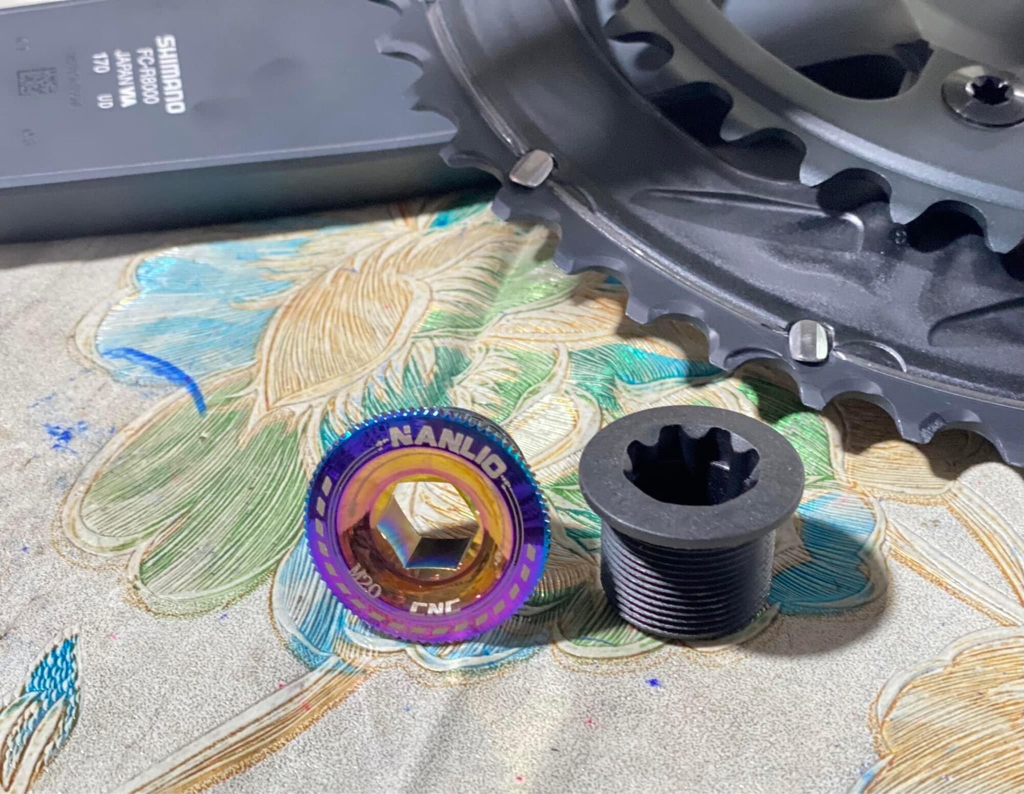 Ốc Trục Rỗng Giò Dĩa Xe Đạp SHIMANO
