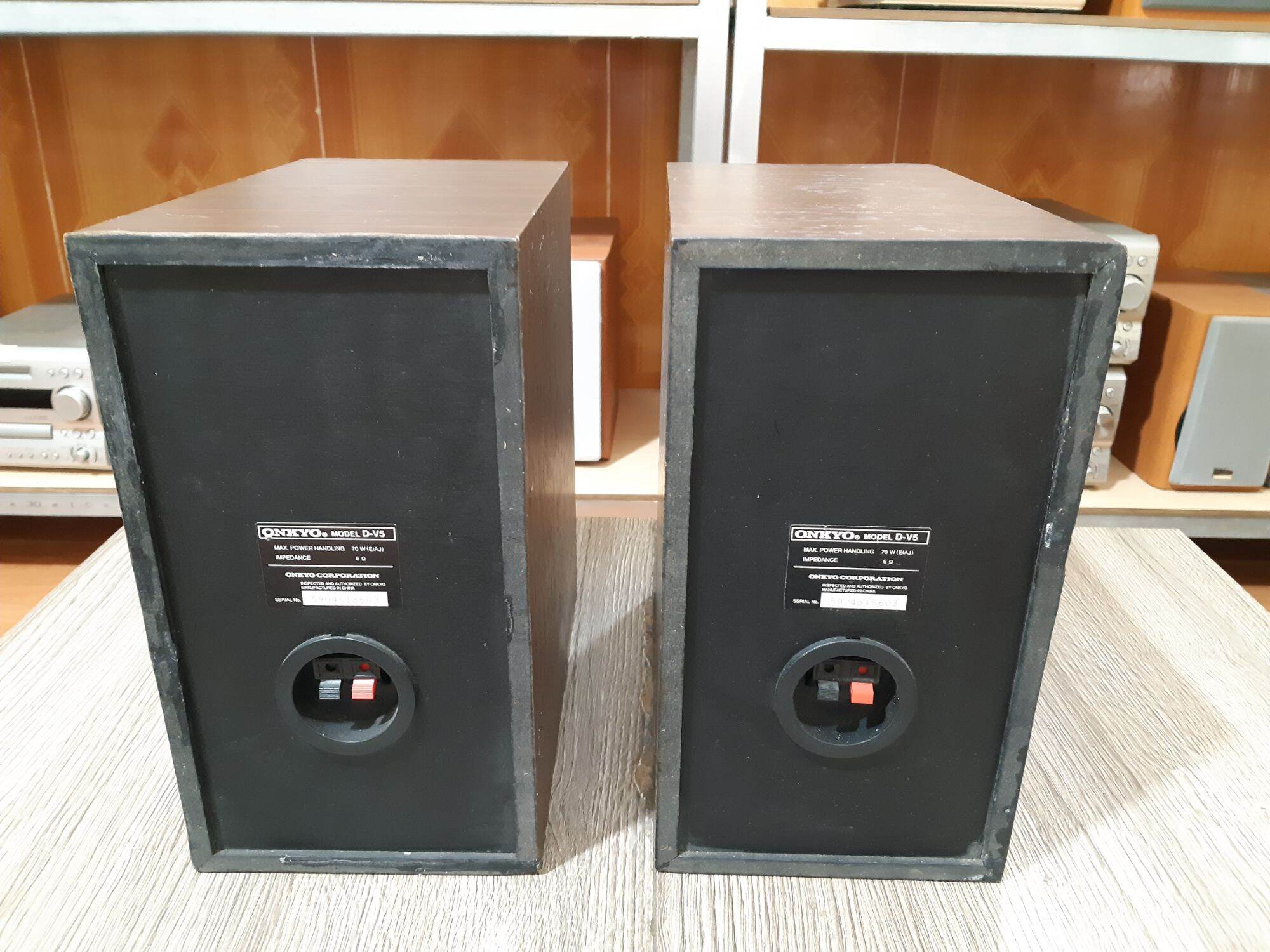 Loa Onkyo V5 bãi đẹp