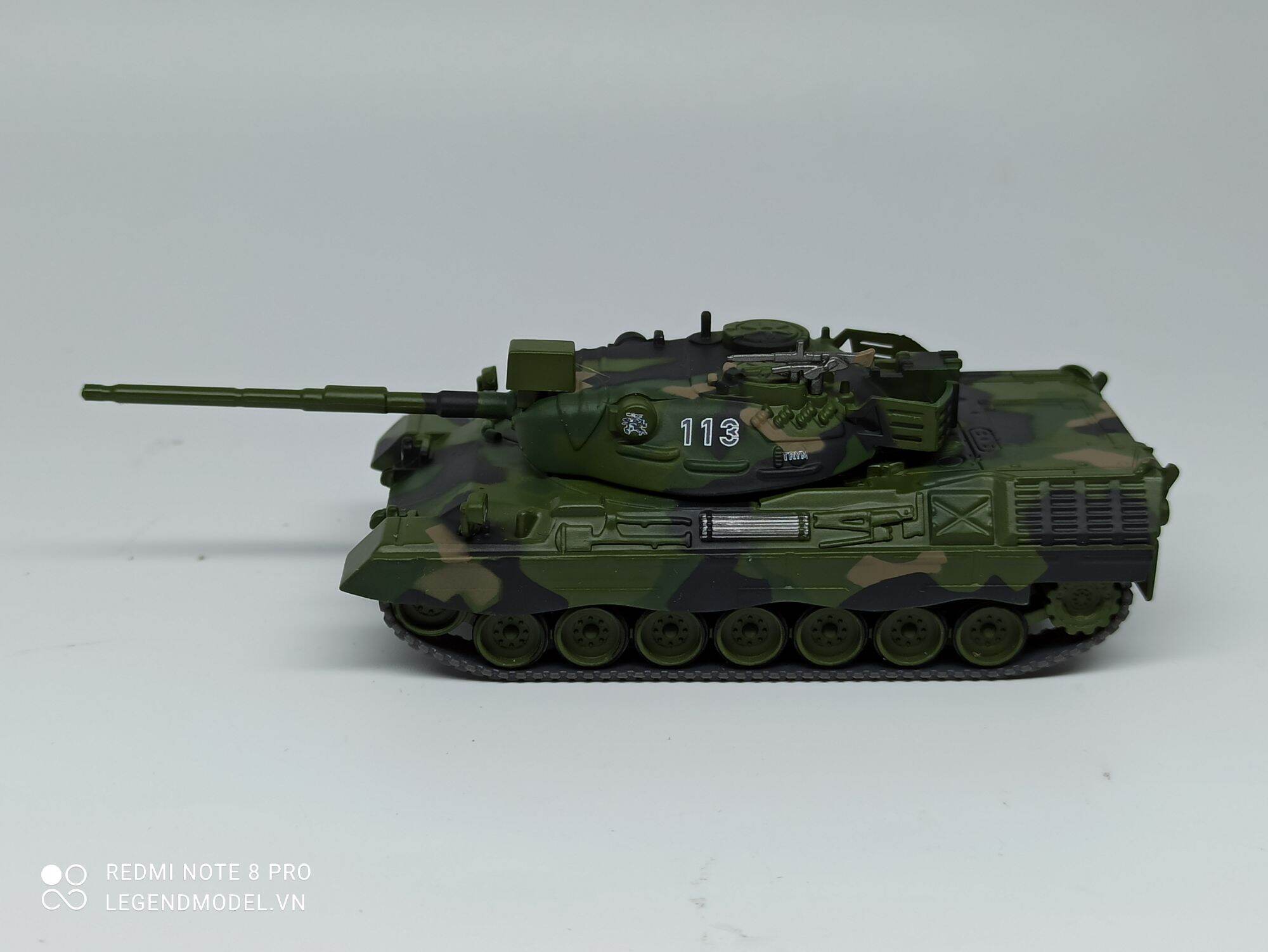 Mô hình xe tăng Leopard 1A2