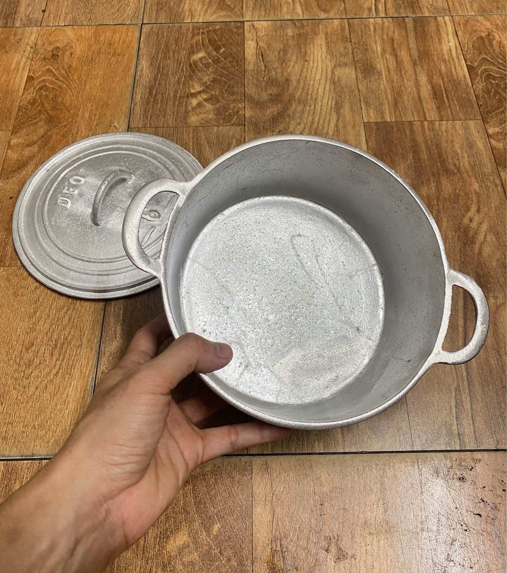 NỒI GANG ĐÚC THỦ CÔNG LÀNG NGHỀ SỐ 6 ( ĐK 19CM )