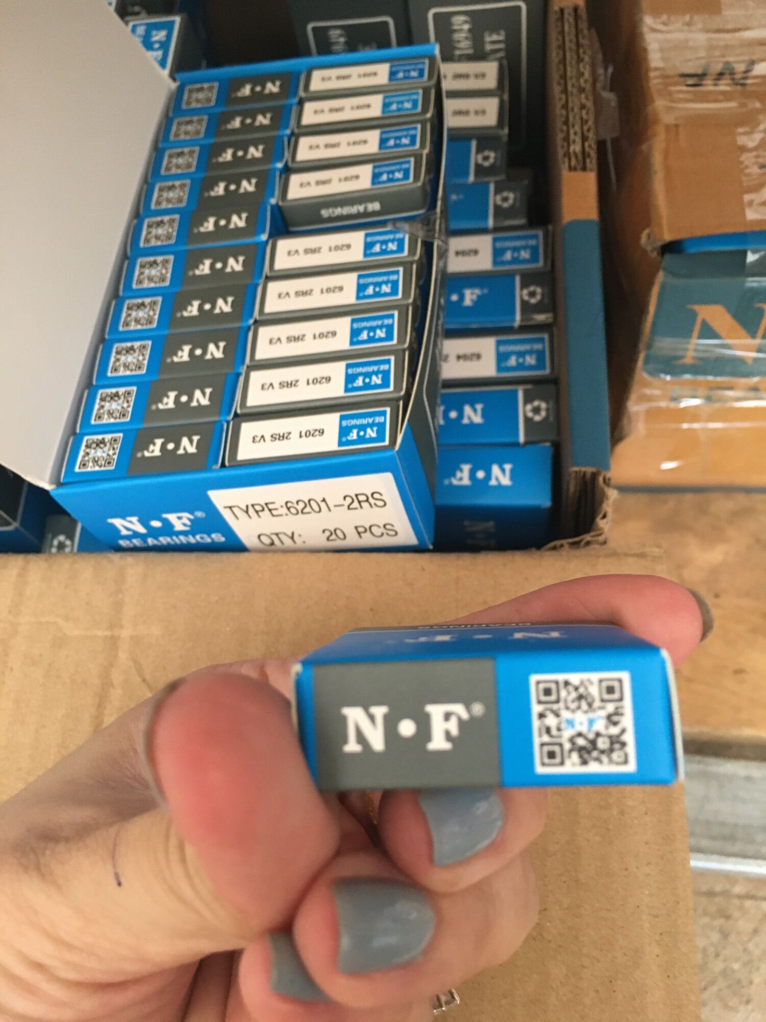 10 vòng bi 6205-2RS hàngNF nhật Kt: (25*52*15 mm)