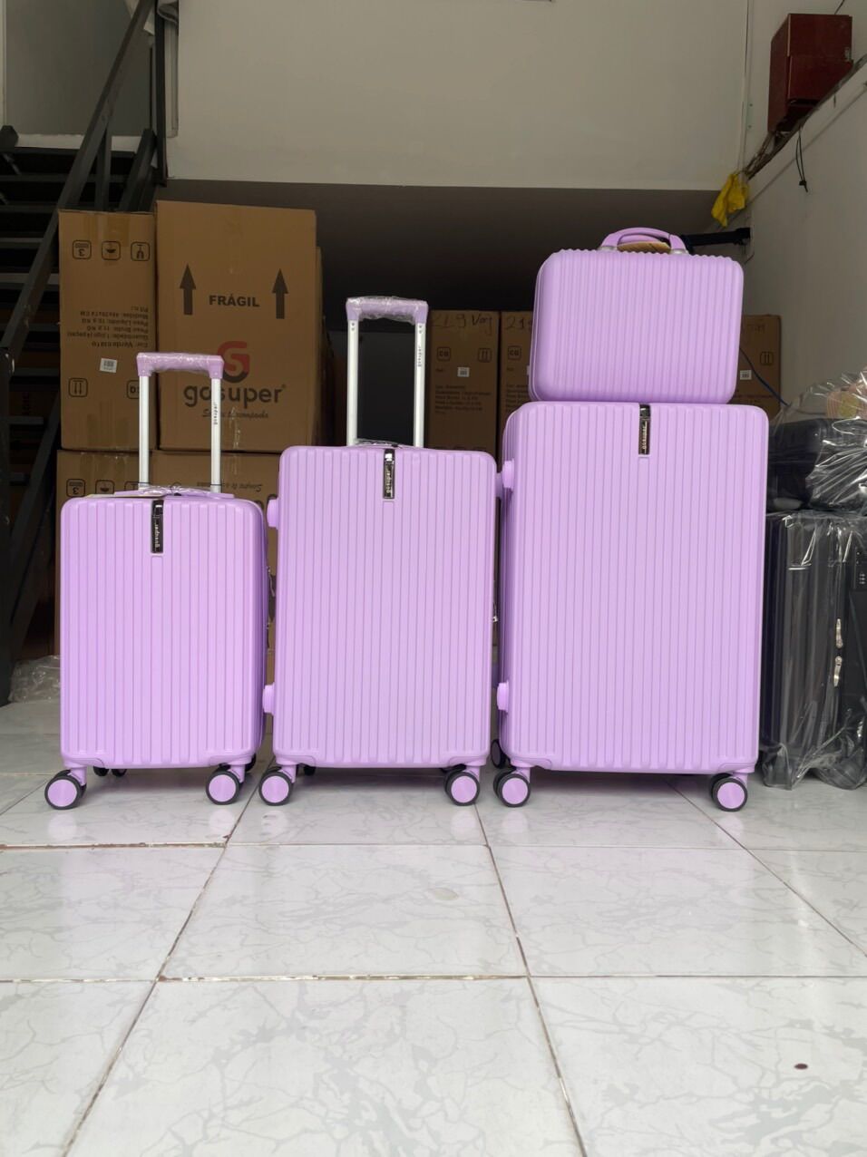 vali cao cấp size 24