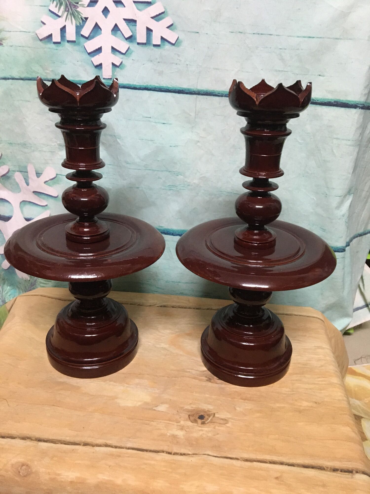 Cặp chân đèn thờ bằng gỗ cao 34cm màu nâu thờ cúng cao cấp