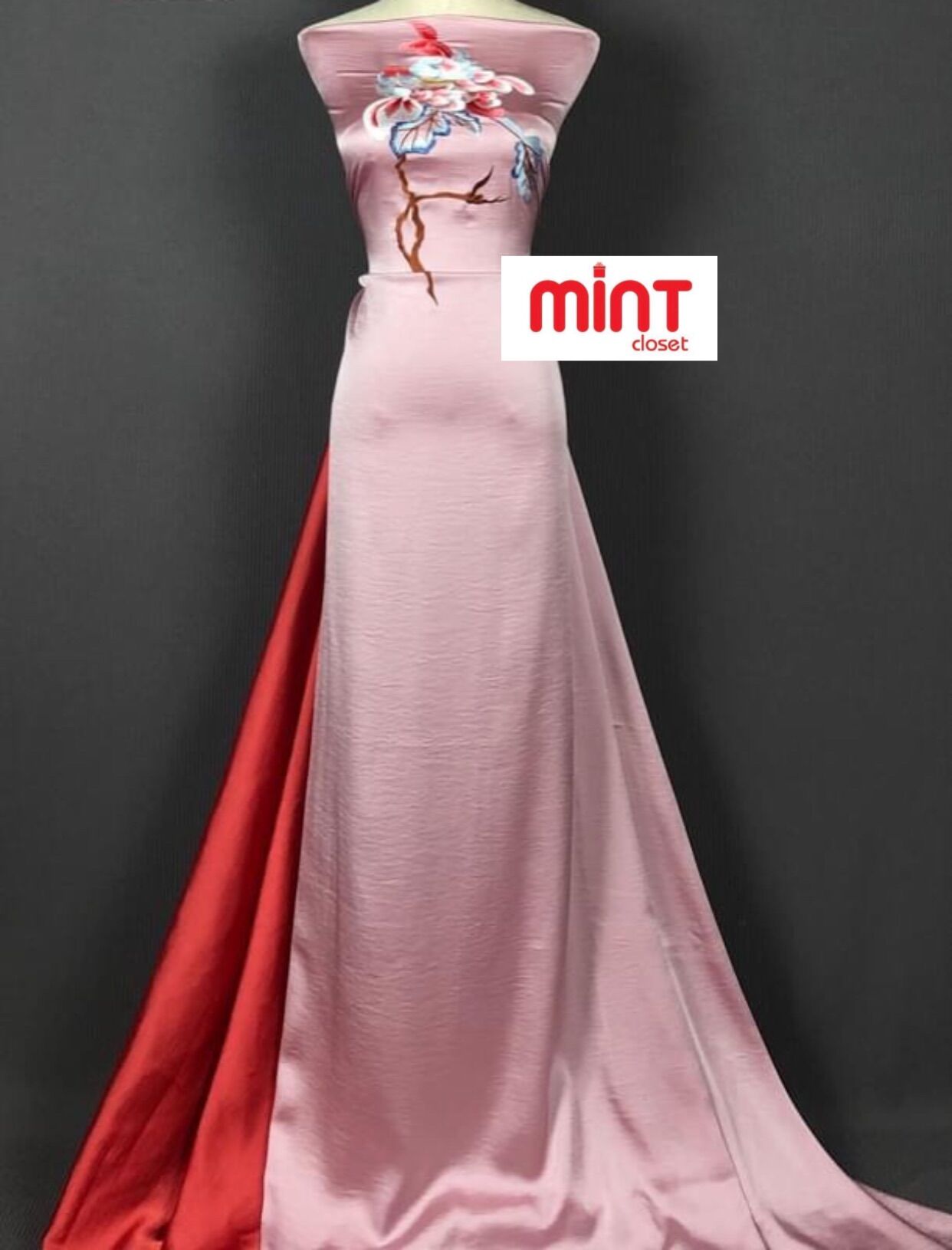 Vải lụa thêu lắc tay T02/22