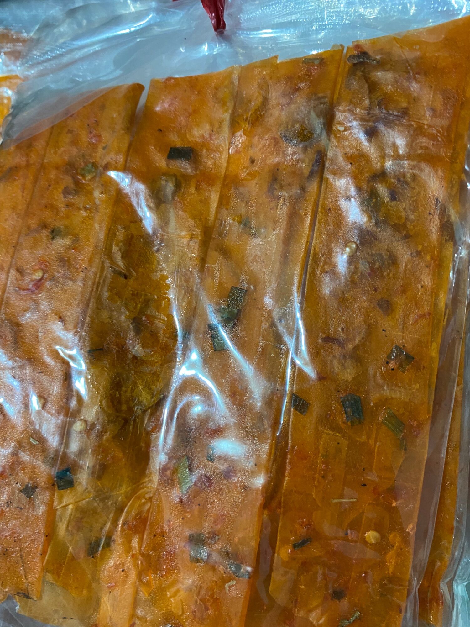 Bánh tráng cuộn hành phi