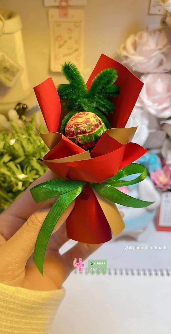 bó hoa kẹo mút giáng sinh