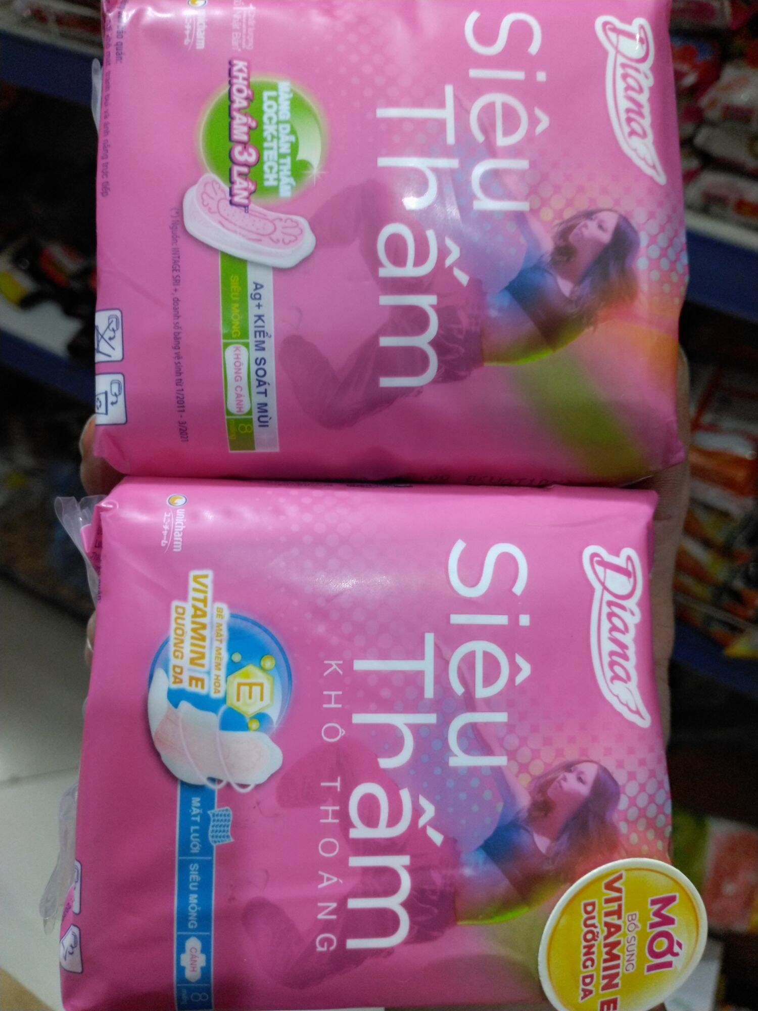 Băng vệ sinh Diana siêu thấm mỏng cánh/không cánh