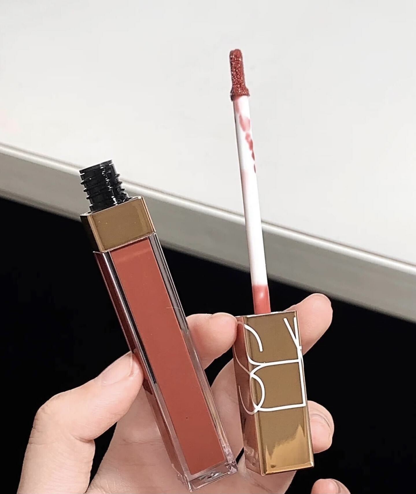 Son NARS Lip Gloss Aragon 2022 CHÍNH HÃNG Lazada.vn