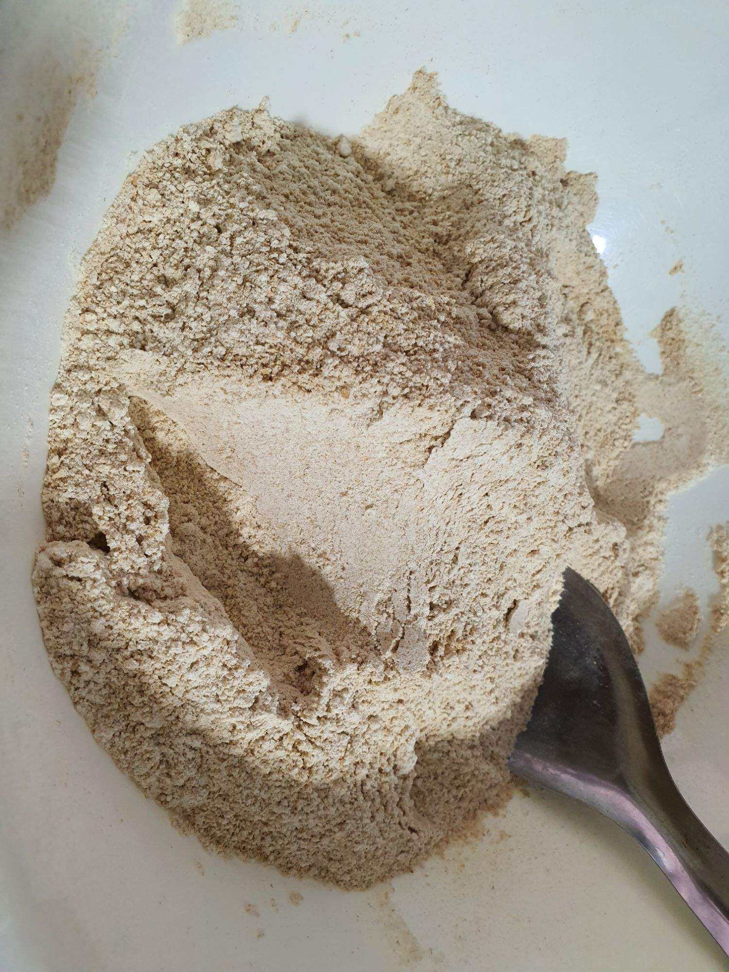 Bột mì nguyên cám