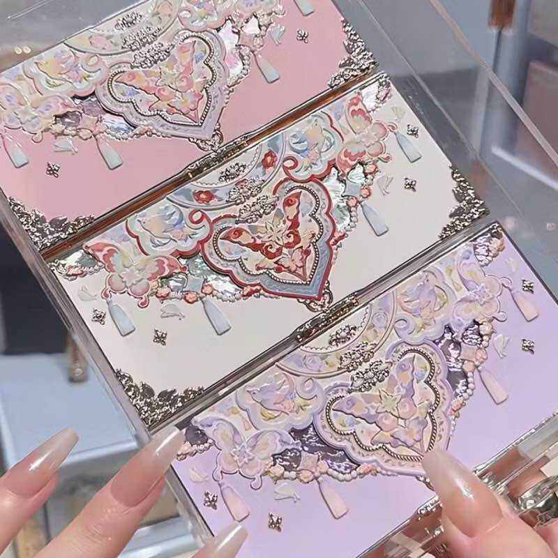 Butterfly Cloud Collar Collection Bảng phấn mắt 6 ô khắc nổi 6,5g