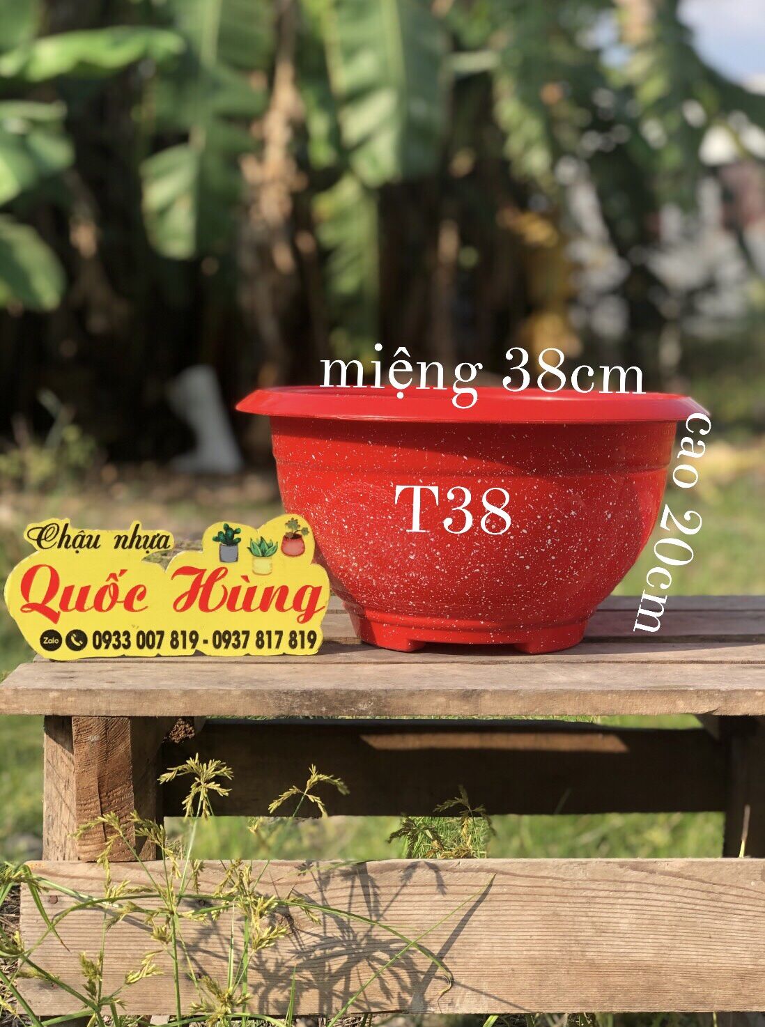 Chậu nhựa trồng cây truyền thống T38 giả đá đỏ