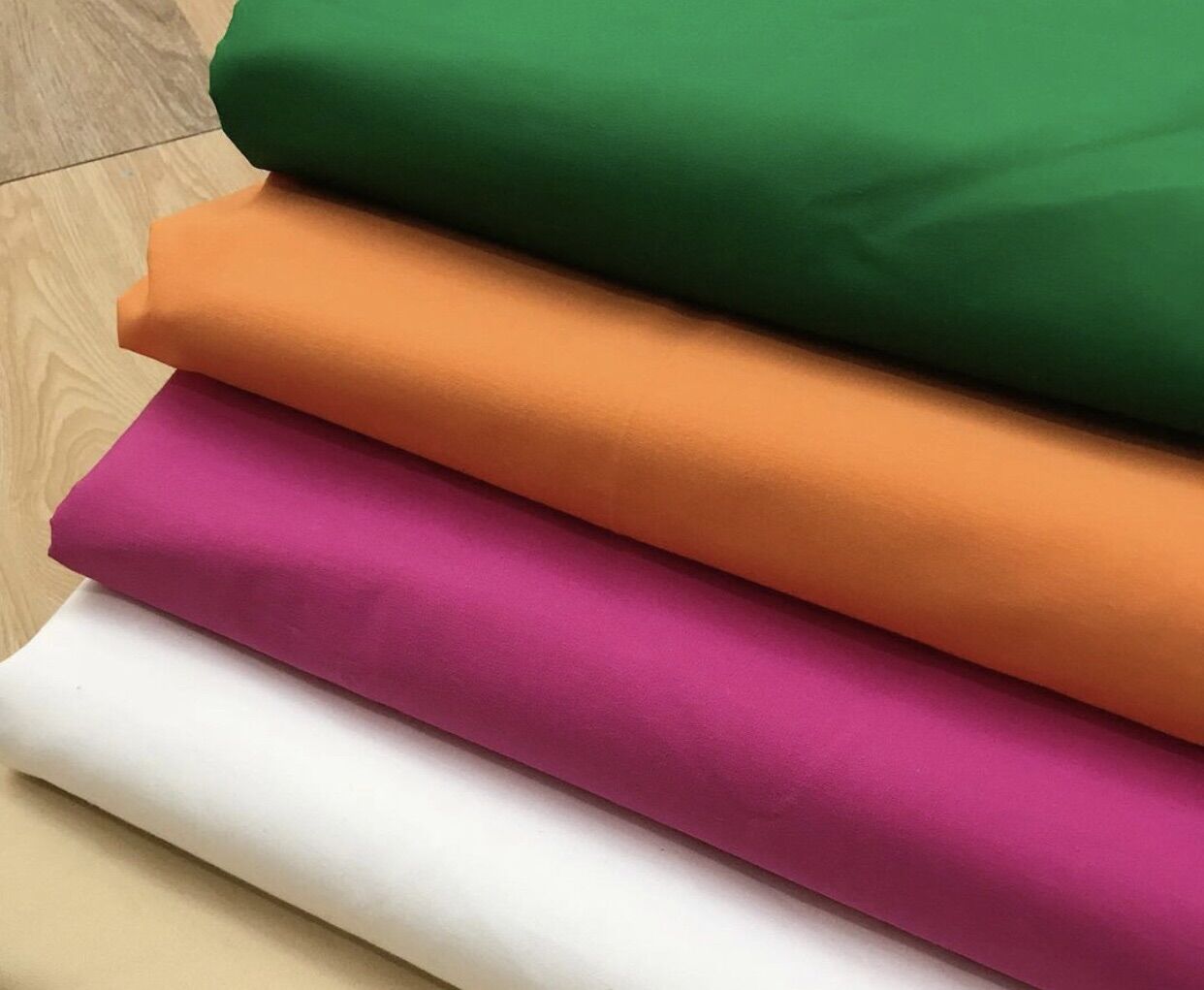 Vải Thô Nến Cotton Màu Trơn Basic Khổ 1m45/1m50