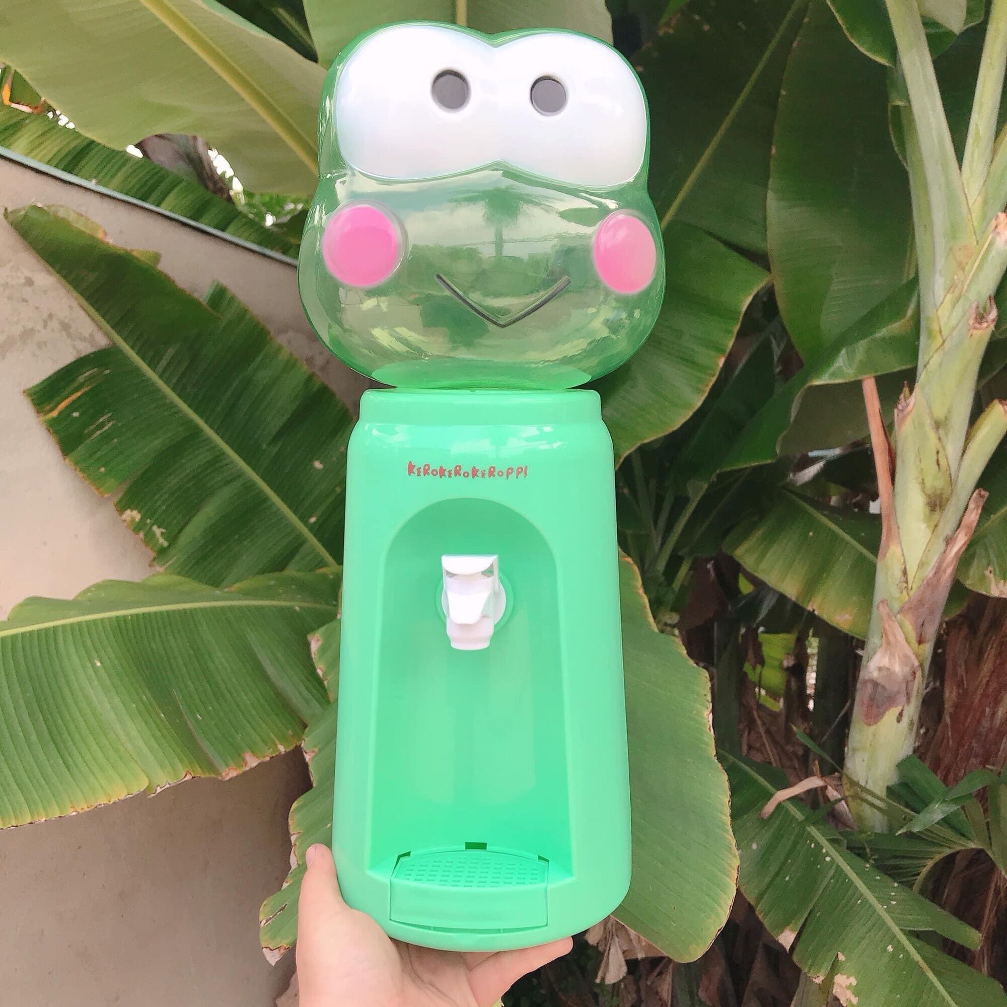 Bình đựng nước hình thú