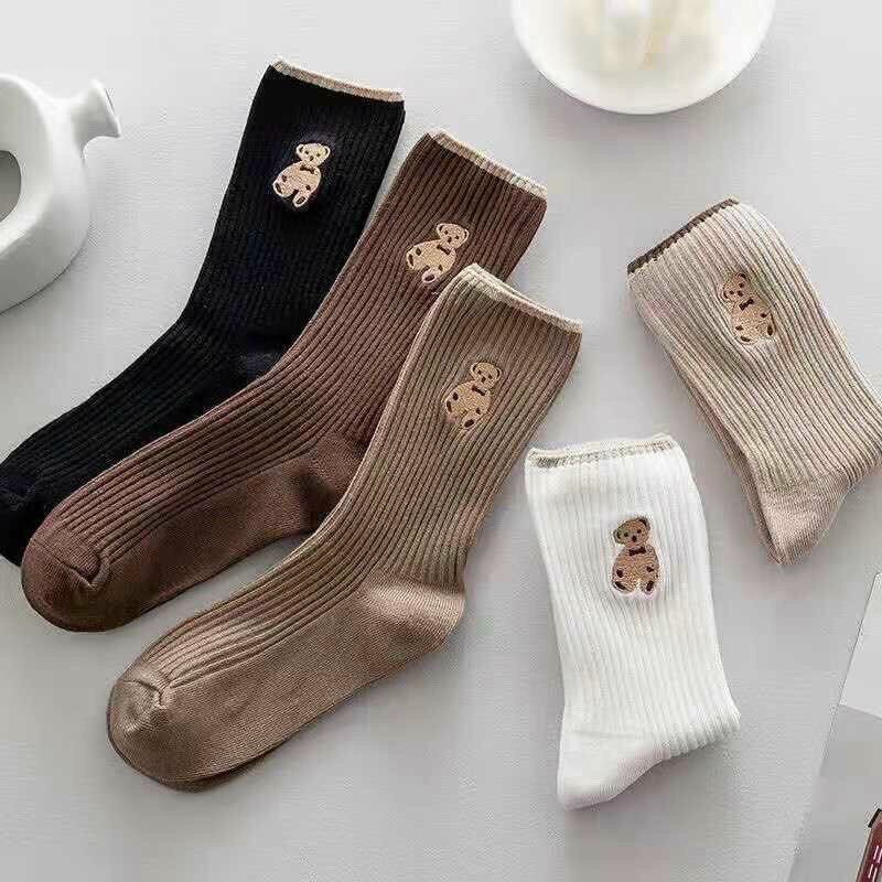 Sét 5 đôi tất cao cổ hình gấu người lớn