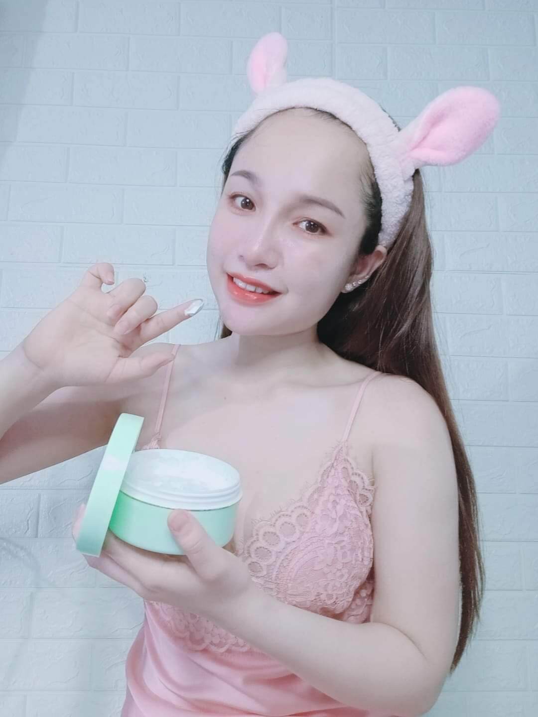 Kem Body Lạnh Tinh Thể Nước