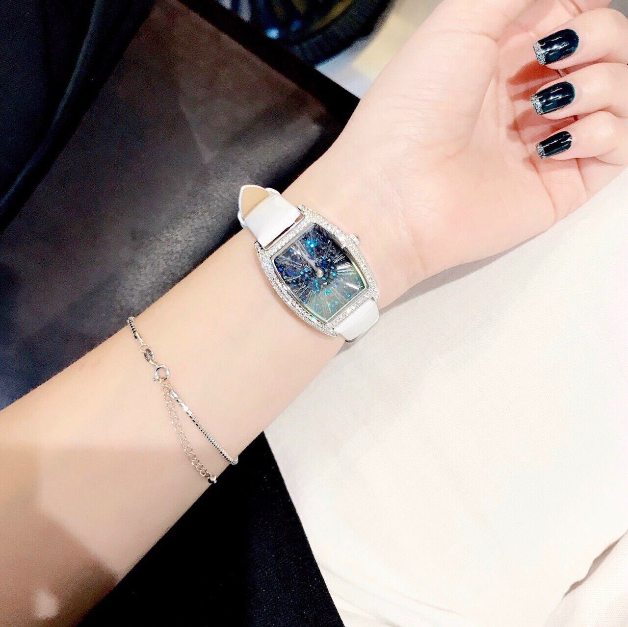 Đồng Hồ Nữ Davena Dây Da Trắng