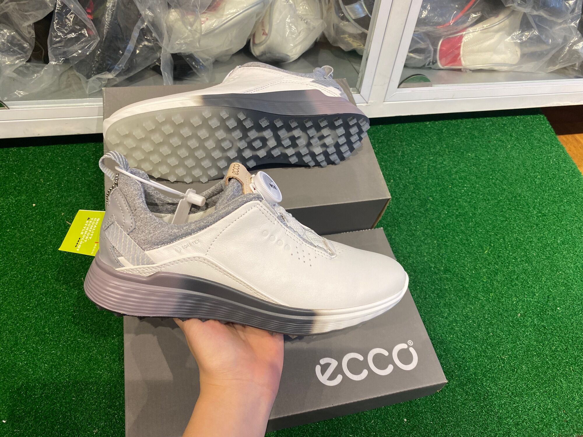 Giày Golf Ecco Nữ Khoá Vặn BOA - Ecco Golf Shoes - Sang Trọng
