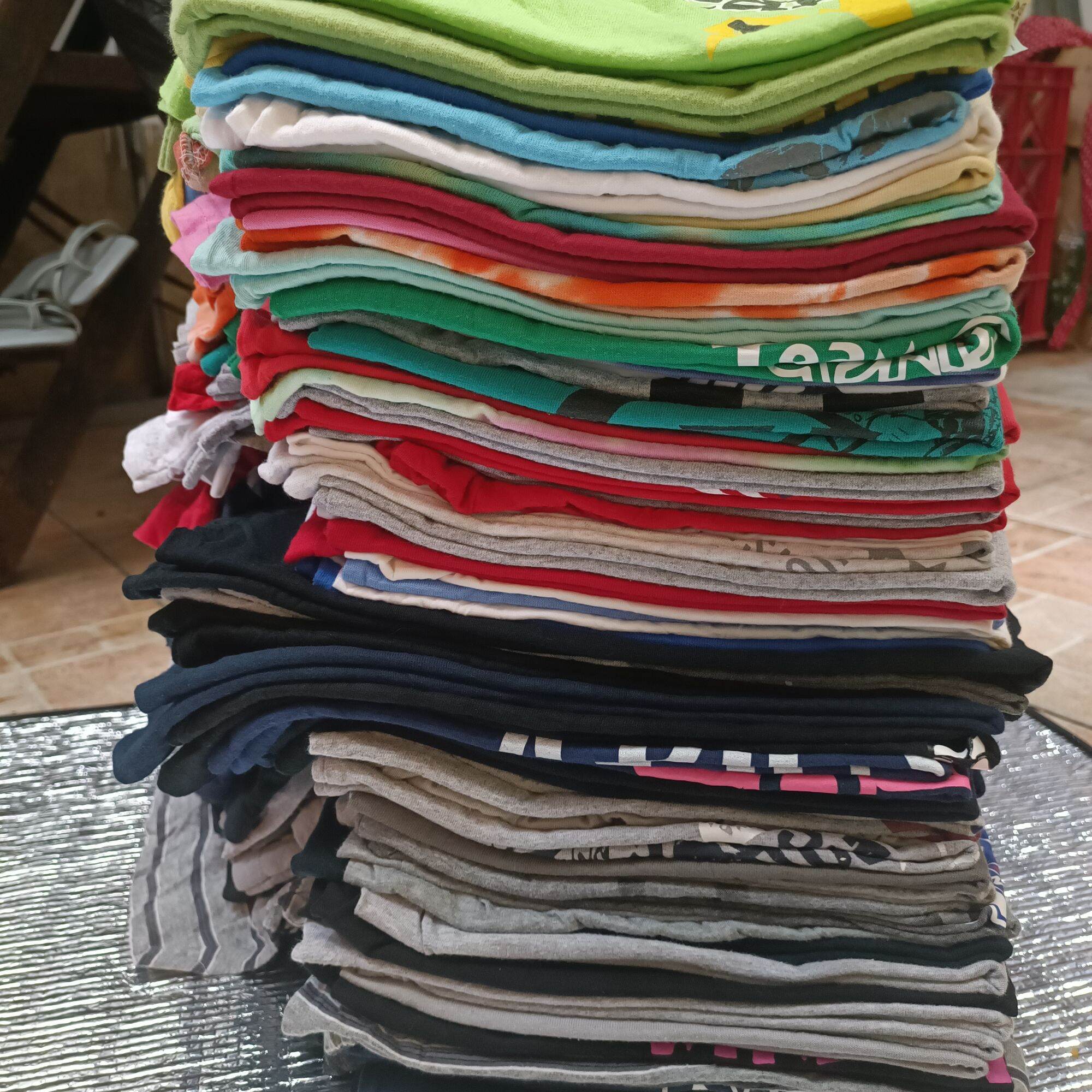 Combo 4 áo size m dưới 65kg unisex