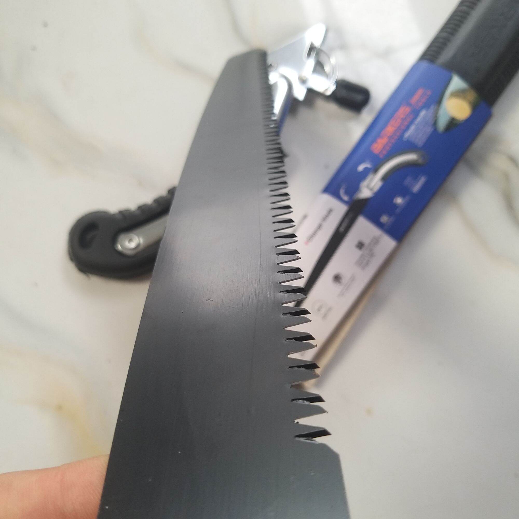 Cưa gỗ cầm tay lưỡi thép đen 350mm