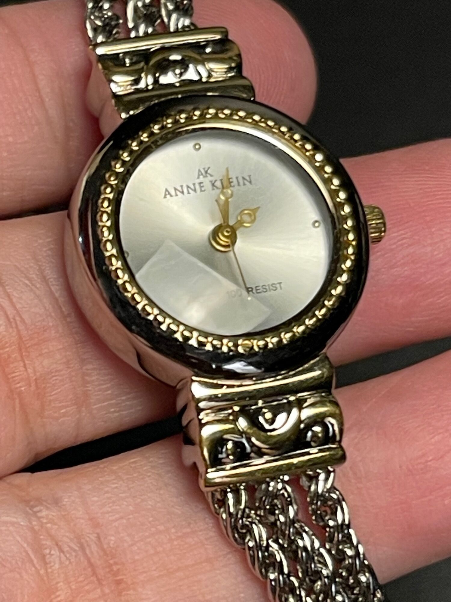Đồng hồ dạng lắc demi hàng hiệu anne klein