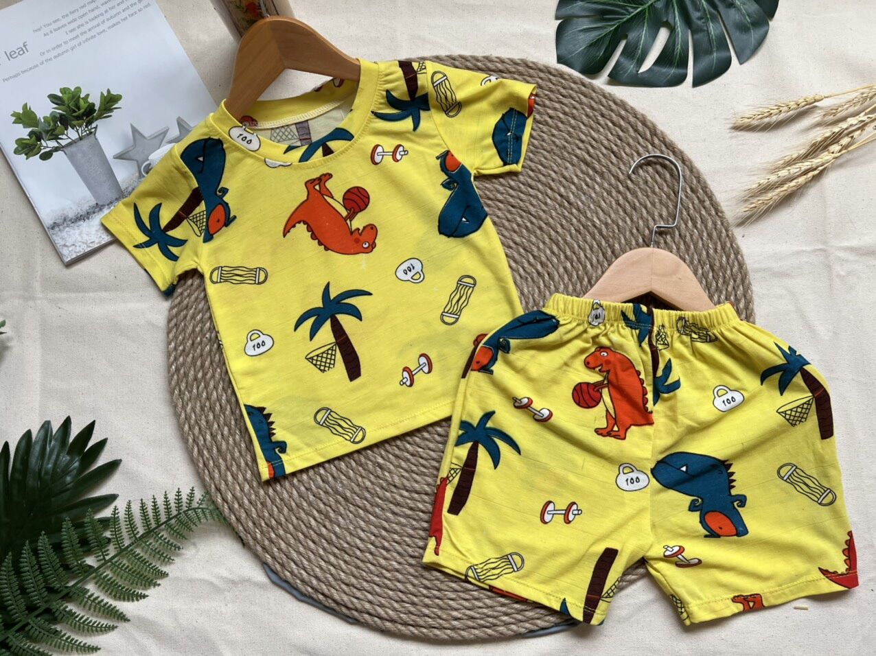 Bộ quần áo khủng long cho bé trai, bé gái