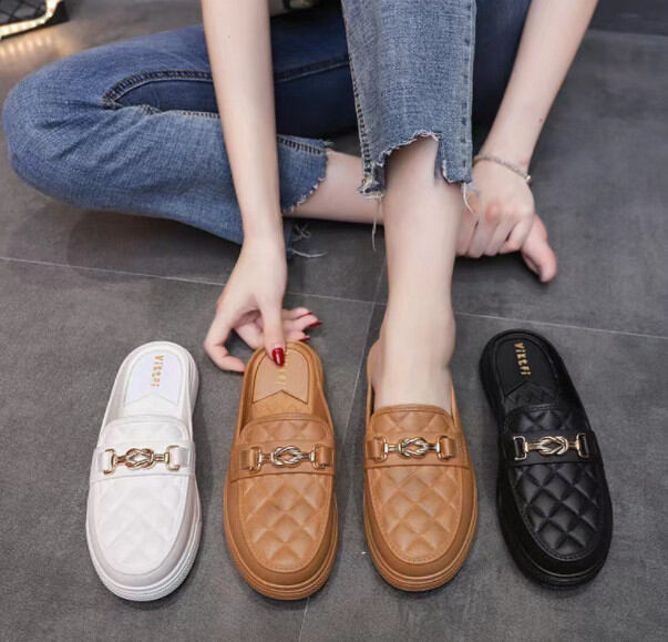 Dép sục mủ khóa xích