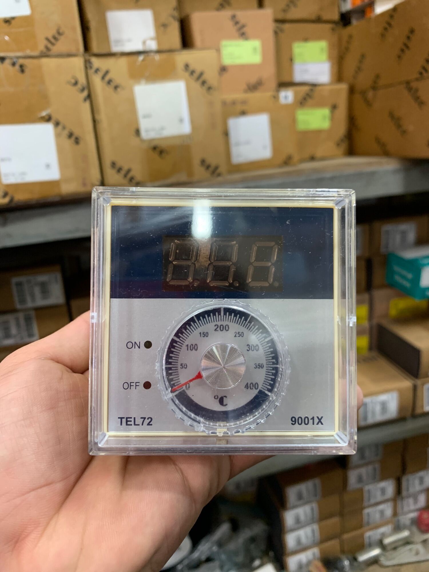 Đồng hồ nhiệt độ TEL72-9001